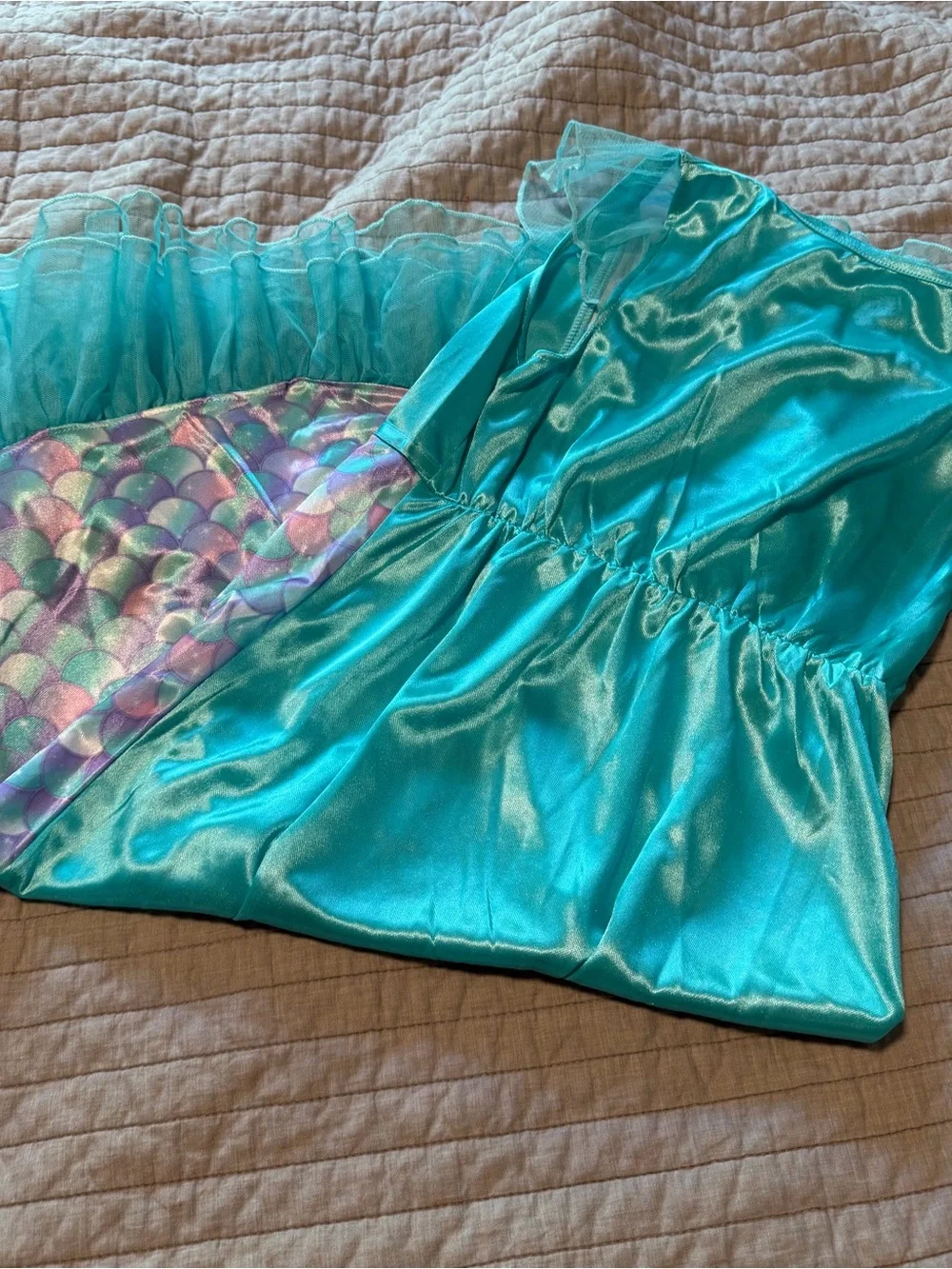 NWOT Disney The Little Mermaid Ariel Nightgown - Picture 5 of 5
